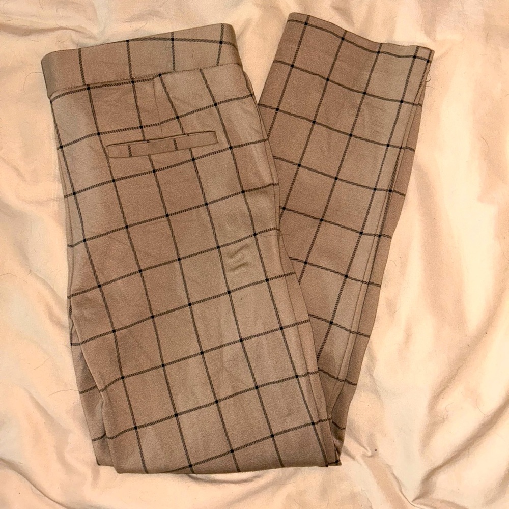 Cropped Knit Trousers